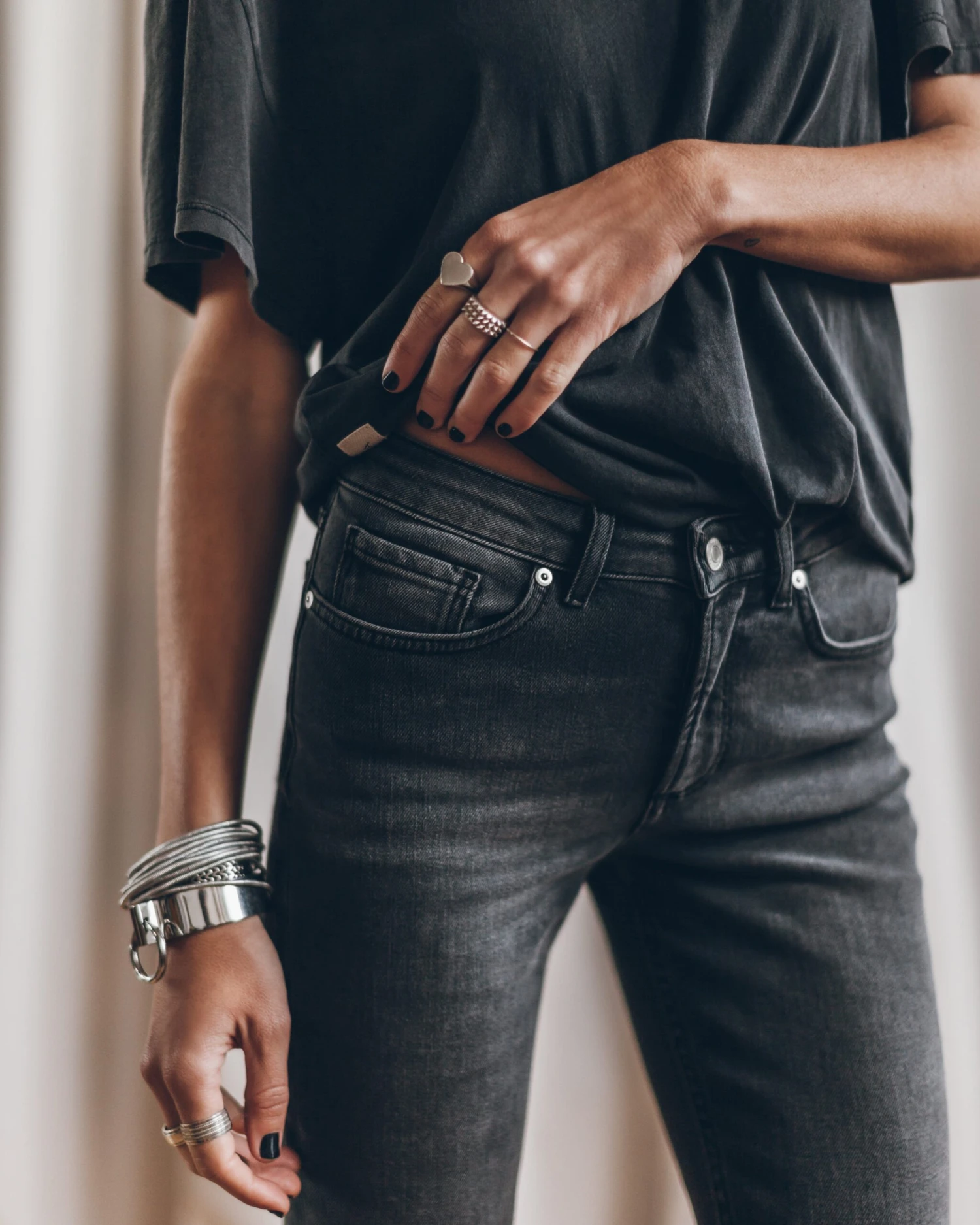 The Grey Skinny Jeans 3 The Grey Skinny Jeans