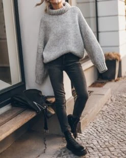 The Grey Skinny Jeans 19 The Grey Skinny Jeans -Modern Ladies Wear Store IMG 8300