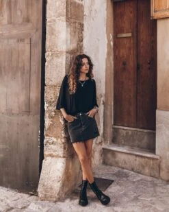 The Black Loose Lyocell T-Shirt -Modern Ladies Wear Store mikuta black denim skirt model aina 5830