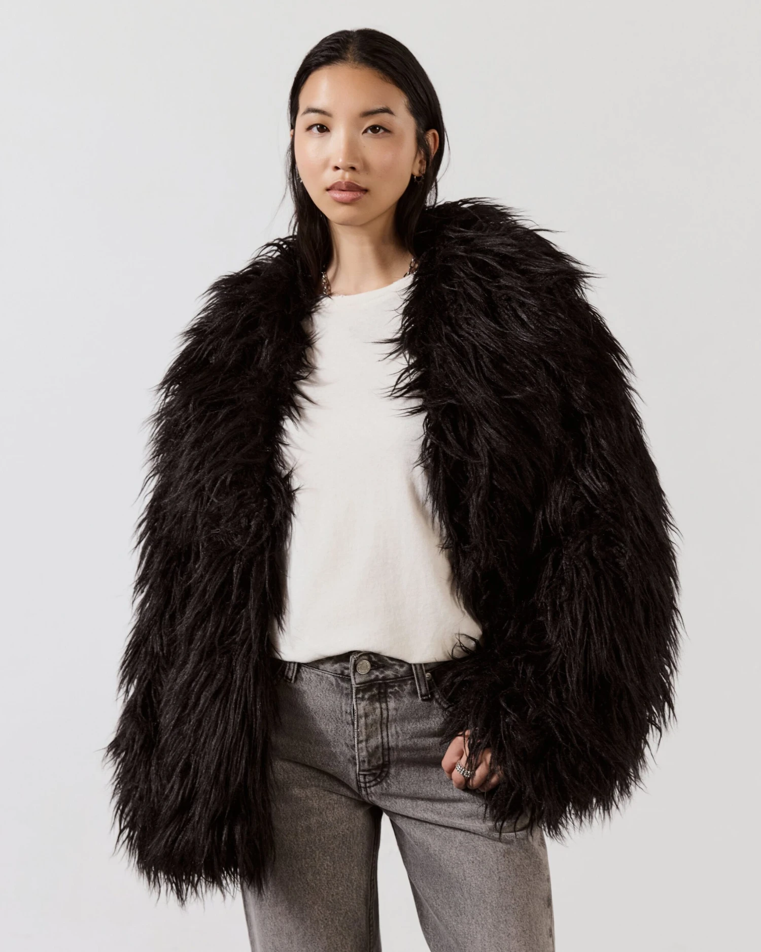 The Black Fluffy Jacket 9 The Black Fluffy Jacket - Image 7