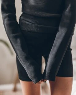 The Black Ribbed Longsleeve 10 The Black Ribbed Longsleeve -Modern Ladies Wear Store mikuta black ribbed longsleeve black ribbed biker shorts 4161 2