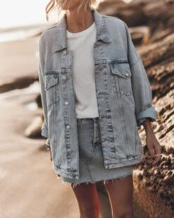 The Blue Oversized Denim Jacket 14 The Blue Oversized Denim Jacket -Modern Ladies Wear Store mikuta blue oversized denim jacket blue denim skirt off white dry cotton vintage t shirt 3571