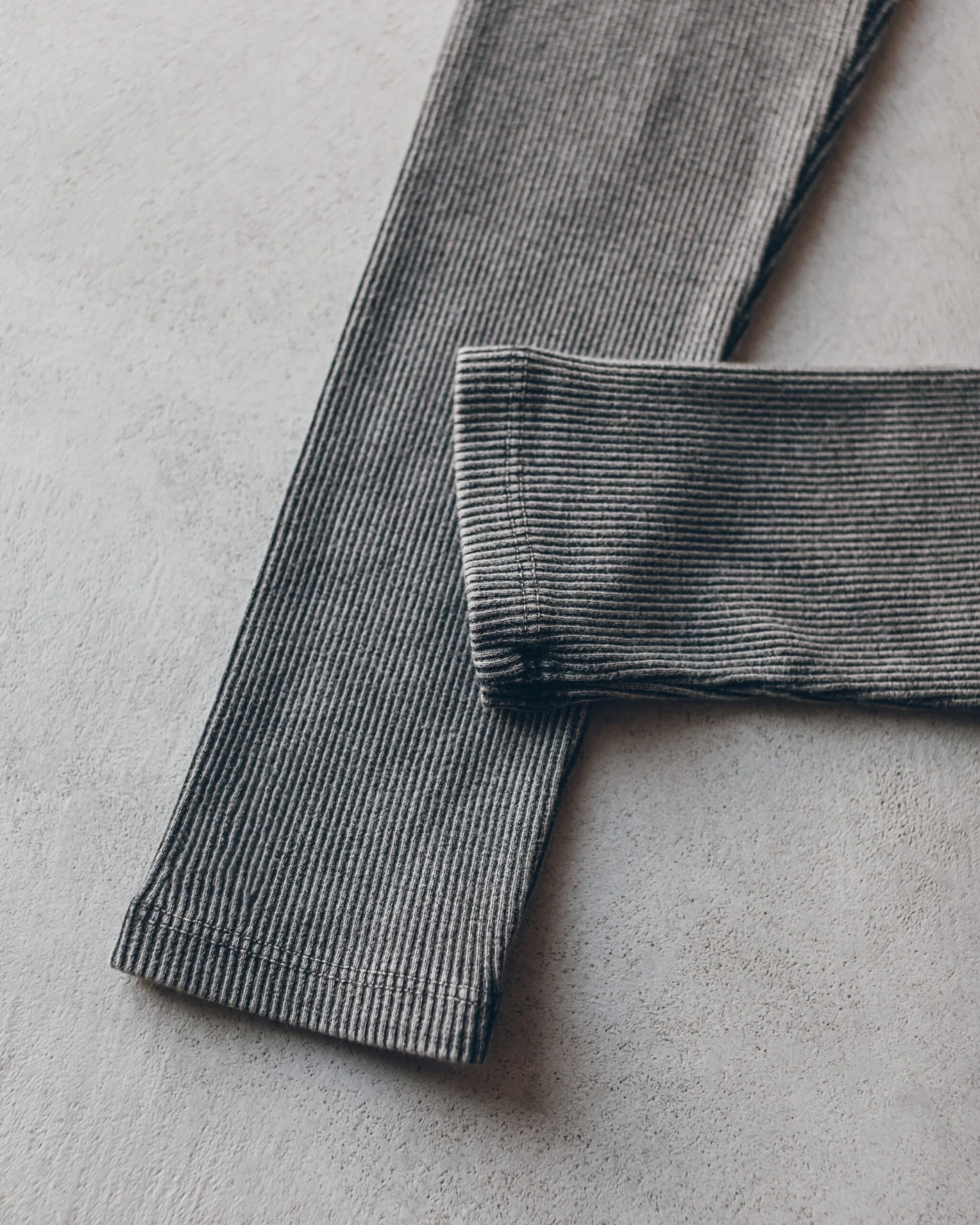 The Dark Ribbed Leggings 9 The Dark Ribbed Leggings - Image 7