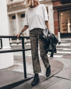 The Leo Cropped Straight Jeans -Modern Ladies Wear Store mikuta leo cropped straight jeans off white dry cotton vintage t shirt black platform sneakers 5131 a6990c11 ff86 4b60 8cda ba0f1ca65d40