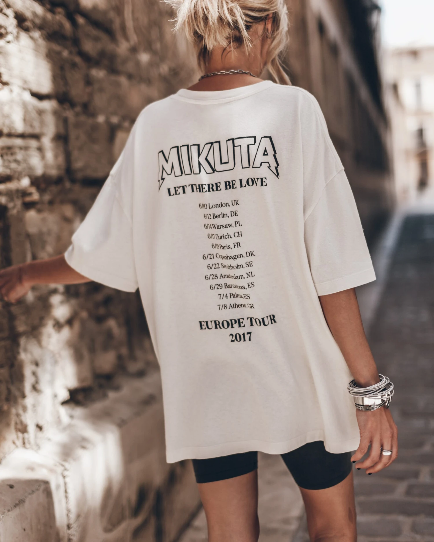 The Off White Rock Vintage Unisex T-Shirt 3 The Off White Rock Vintage Unisex T-Shirt