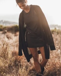 The Black Thin Long Knitted Cardigan 14 The Black Thin Long Knitted Cardigan -Modern Ladies Wear Store mikuta the black thin long knitted cardigan the dark tank top the leather skirt the black buckle boots emma a SS25 8831