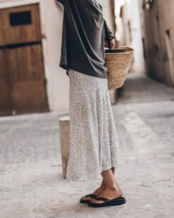 The Light Long Sequin Skirt 12 The Light Long Sequin Skirt -Modern Ladies Wear Store mikuta the light long sequin skirt the dark faded long loose cotton t shirt the black studded leather sandals the large cesta bag 5990